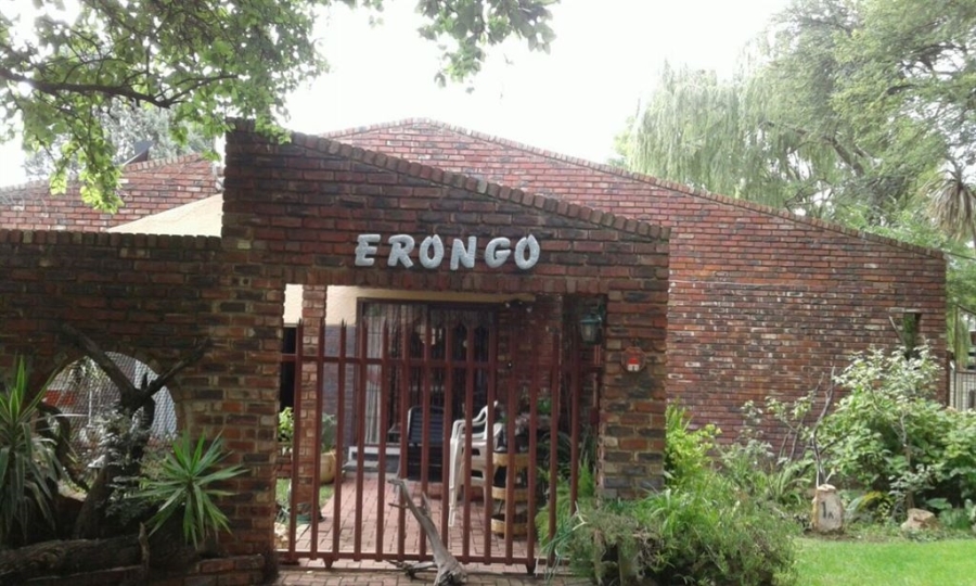 6 Bedroom Property for Sale in Parys Free State